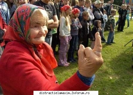 Funny photos - ia uitati ce le are BABA - Photos