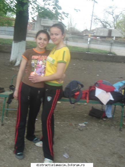 Photos with our best friends. - MADALINA SI ALEXANDRA=PRIETENE - Best friends